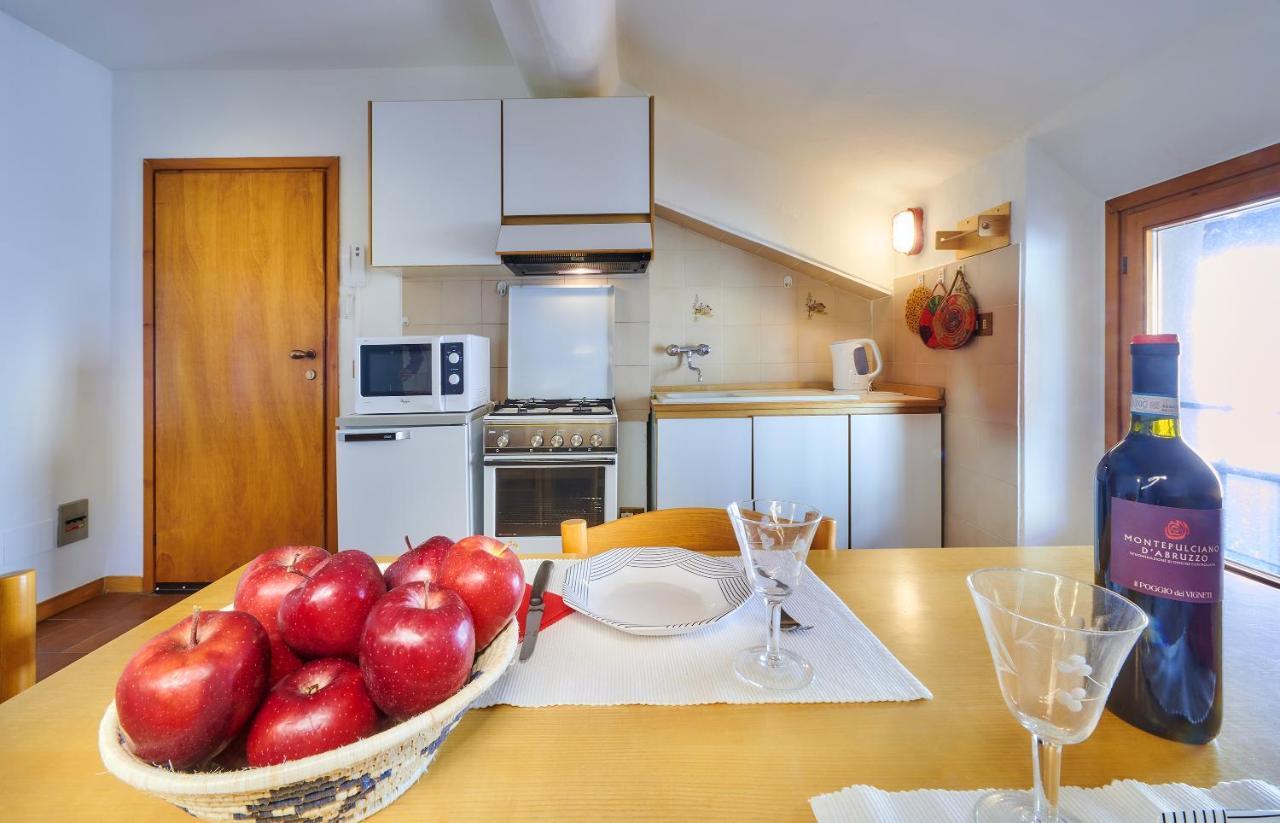 Romantic House Варена Екстериор снимка